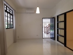 Duchess Avenue (D10), Semi-Detached #160170092